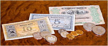 mynter og sedler på auksjon